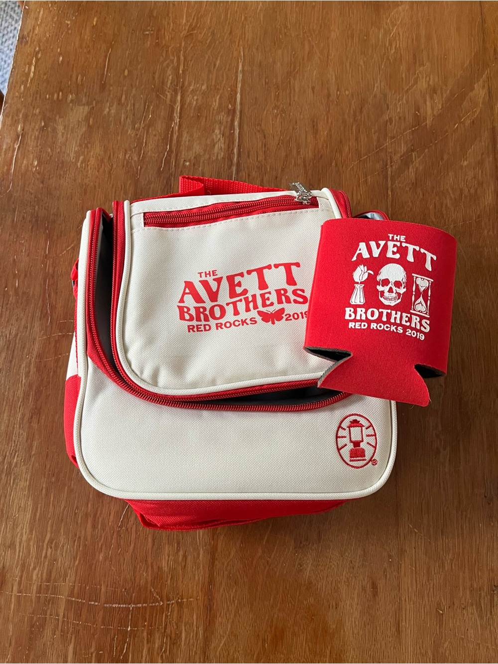 Official Avett Brothers insulated lunch bag.